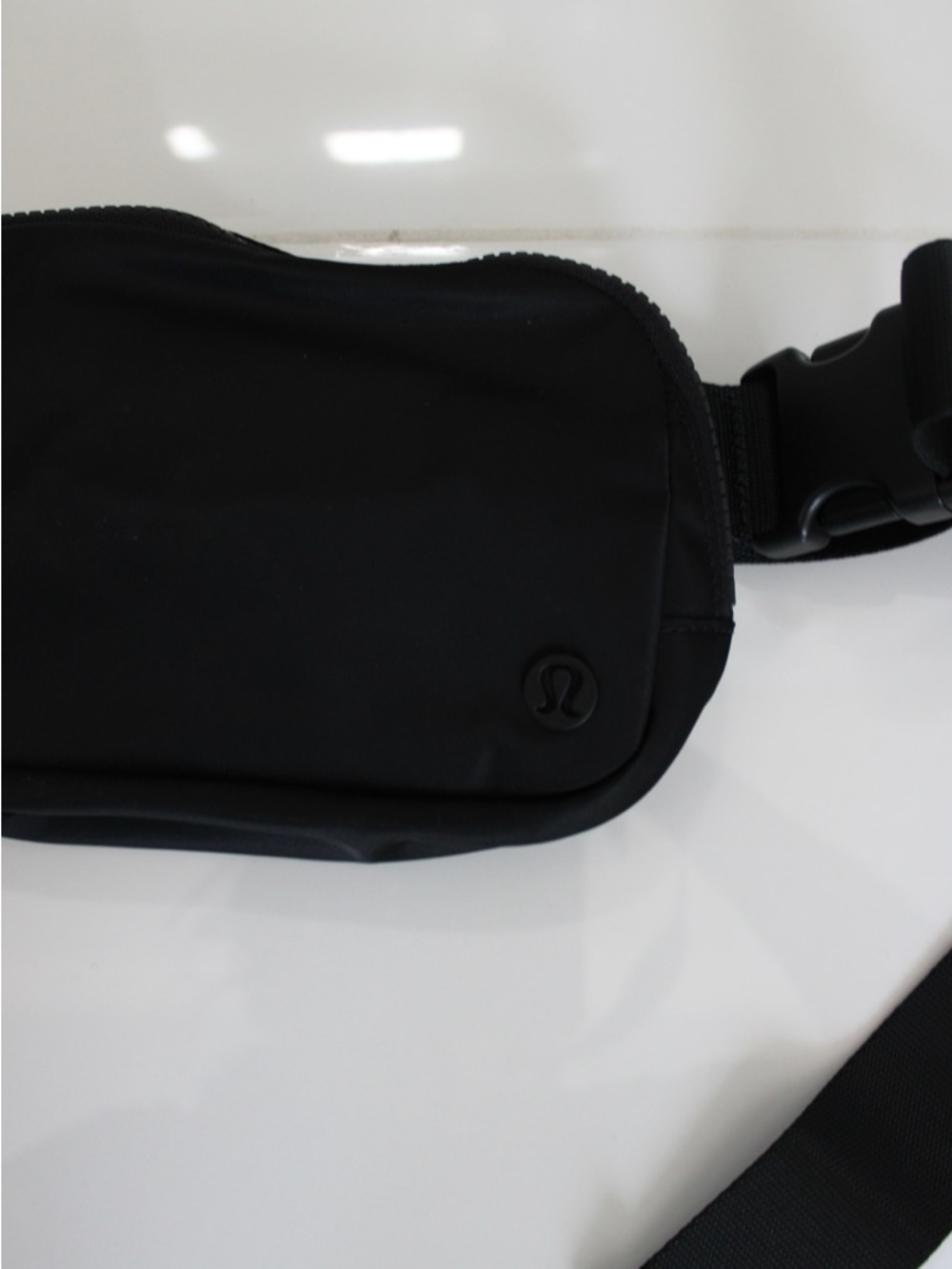lululemon athletica Black Men's Belt Bag
